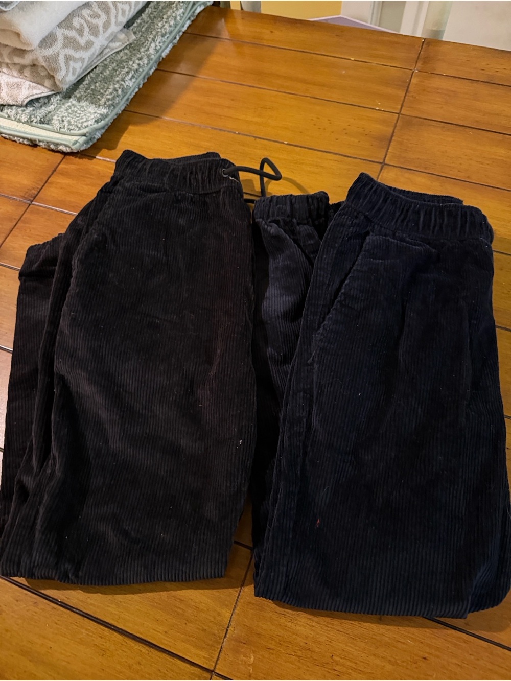 American Eagle Outfitters Black Corduroy Jogger Pants Bundle